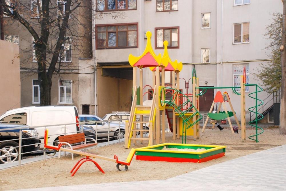 Lounge Apartment Івано-Франківськ Екстер'єр фото
